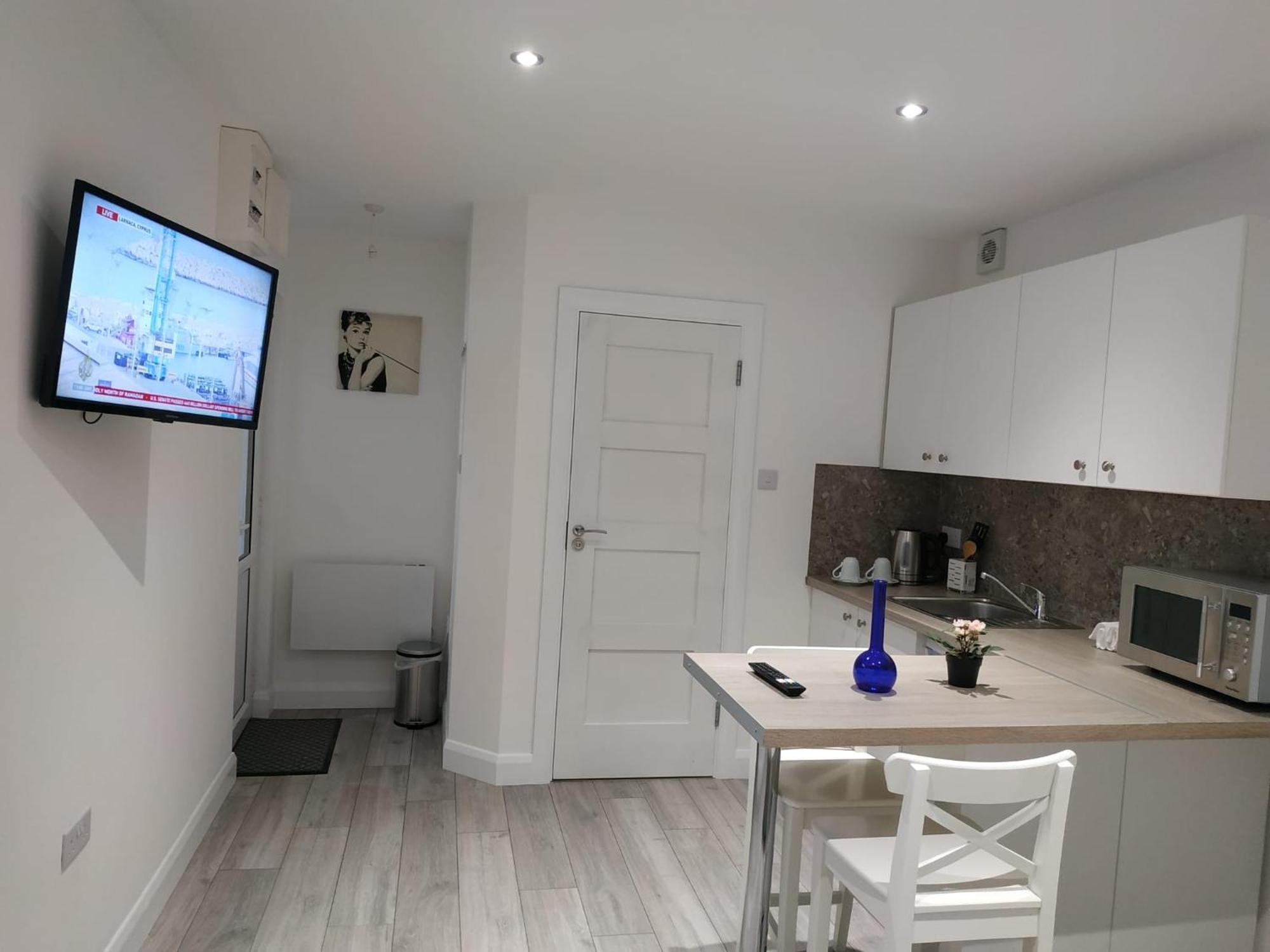 Oceanik Apartment Dublin Bagian luar foto